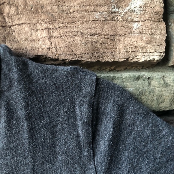 T-shirt - Picture 4 of 4